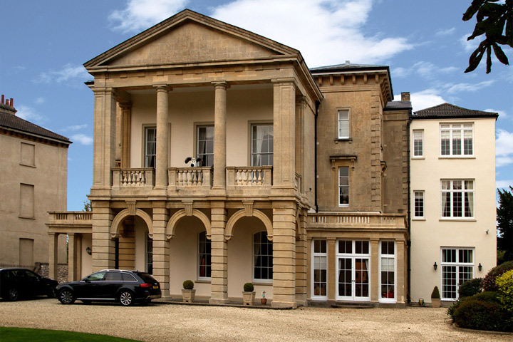 trafalga house 720 5457217f8ca20f89864b293f90031c53